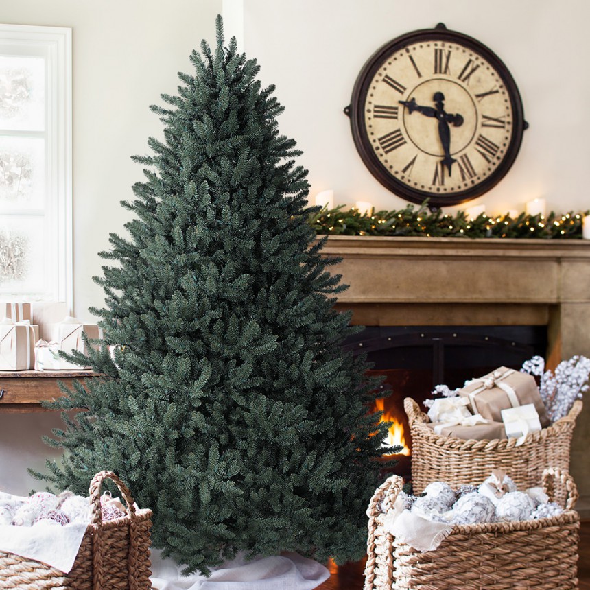 6.5' Blue Spruce Unlit Artificial Christmas Tree (Christmas Tree)