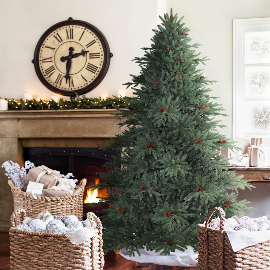 Aspen Christmas Signature 6.5' Silver Fir Artificial Unlit Christmas Tree (Christmas Tree)