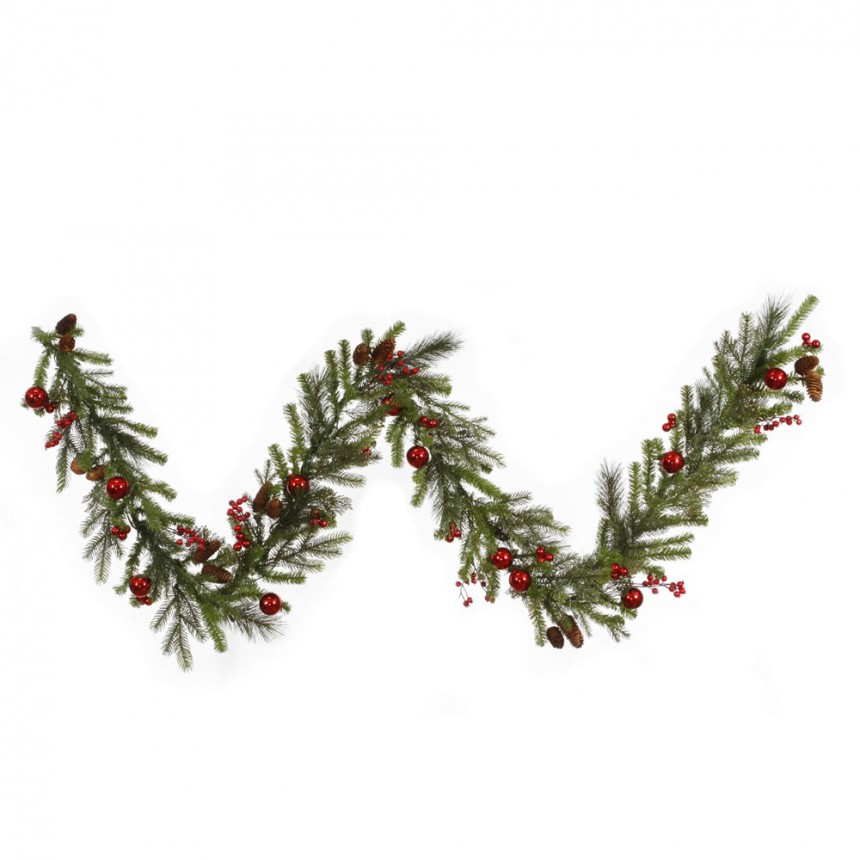 Mixed Berry Pine Ball Garland For Christmas 2014
